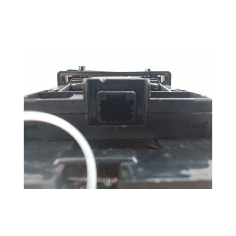 LECTEUR DE CARTE RENAULT LAGUNA II 2005-2007