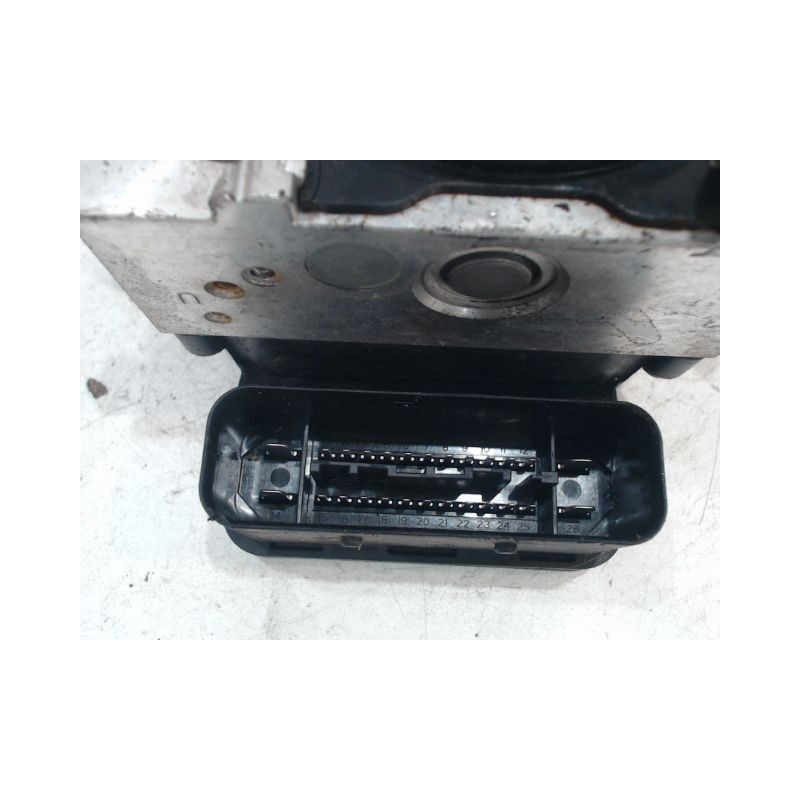 UNITE HYDRAULIQUE ABS TOYOTA YARIS