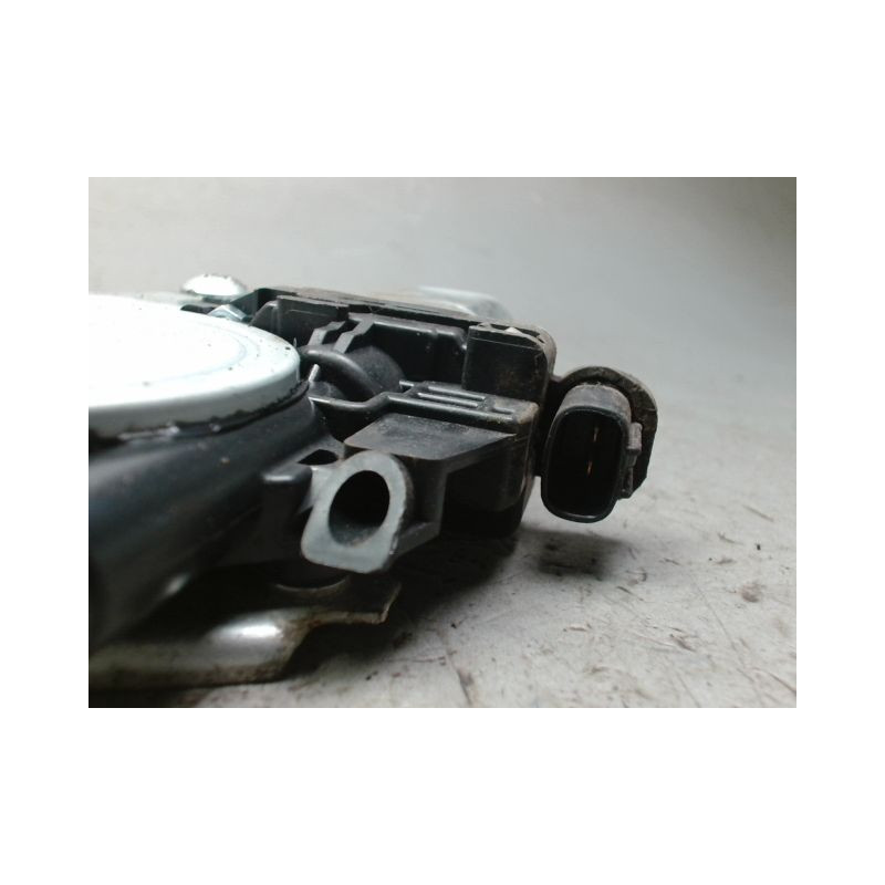 MECANISME+MOTEUR LEVE-GLACE AVANT GAUCHE SUZUKI SPLASH