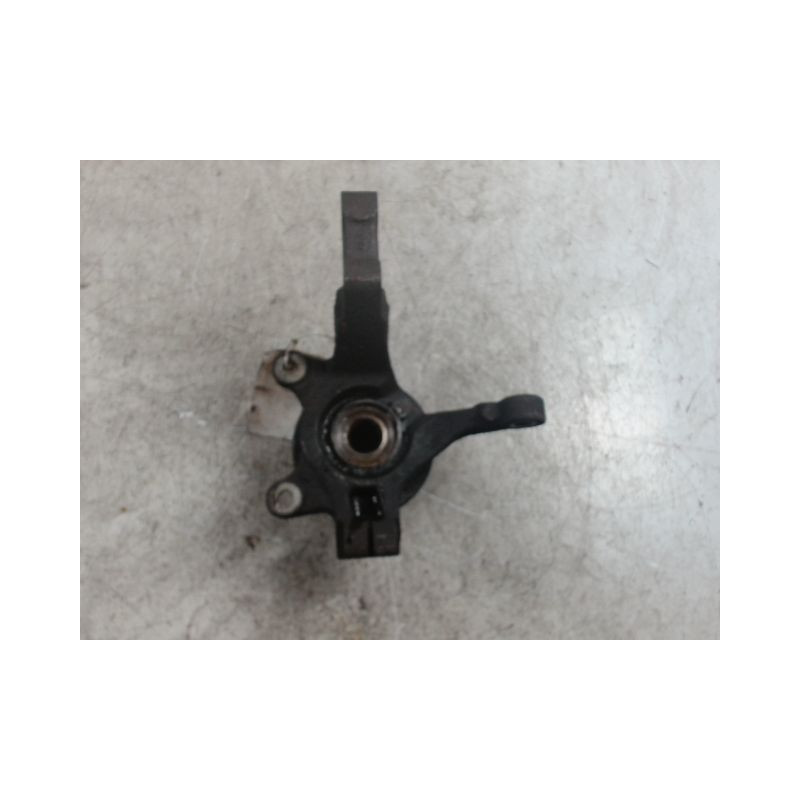 PIVOT AVANT DROIT NISSAN MICRA
