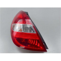 FEU ARRIERE GAUCHE  HYUNDAI I 20 09-12