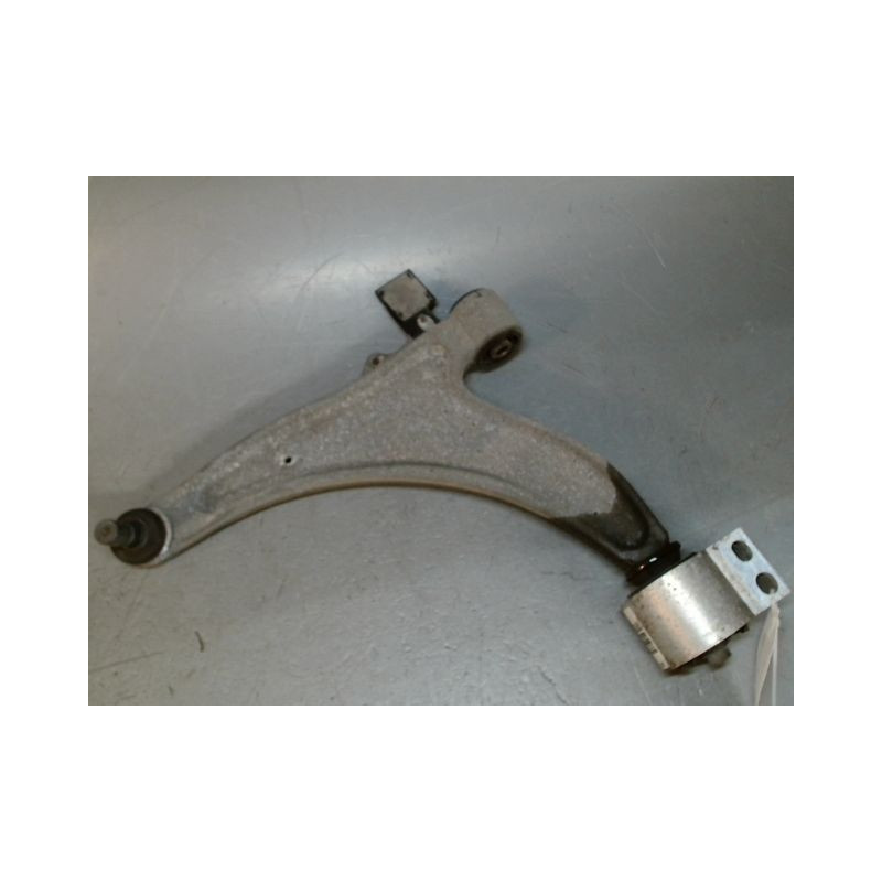 TRIANGLE INFERIEUR AVANT GAUCHE OPEL INSIGNIA