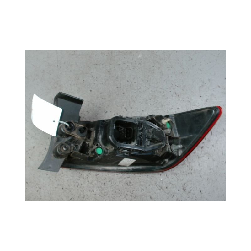 FEU ARRIERE GAUCHE  RENAULT CLIO IV 2012-