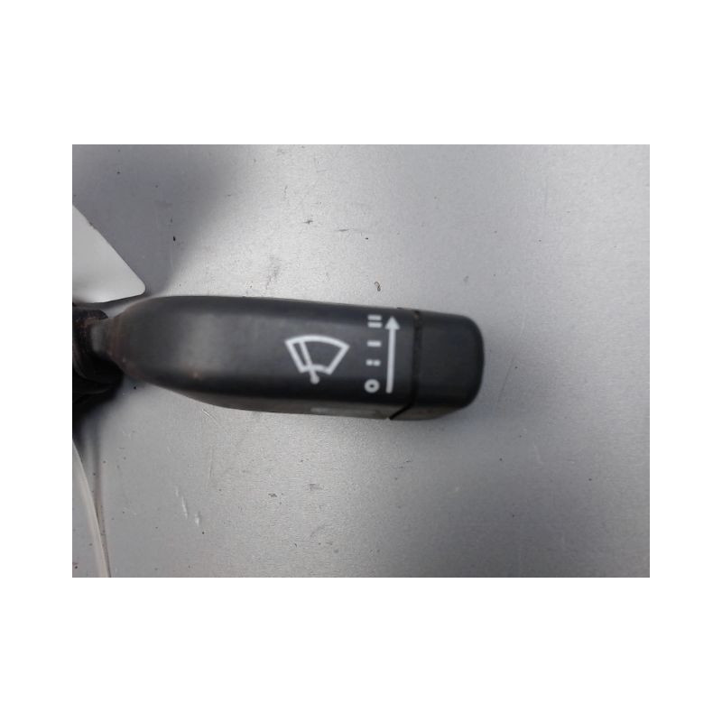 COMMANDE ESSUIE GLACE OPEL CORSA 2000-8.2003