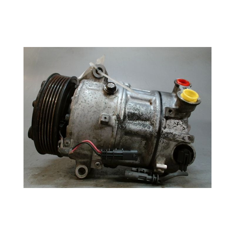COMPRESSEUR AIR CONDITIONNE OPEL INSIGNIA