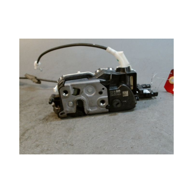 SYSTEME CONDAMNATION AVANT DROIT CITROEN C3 2 PHASE 2 1.2I VTI - 12V