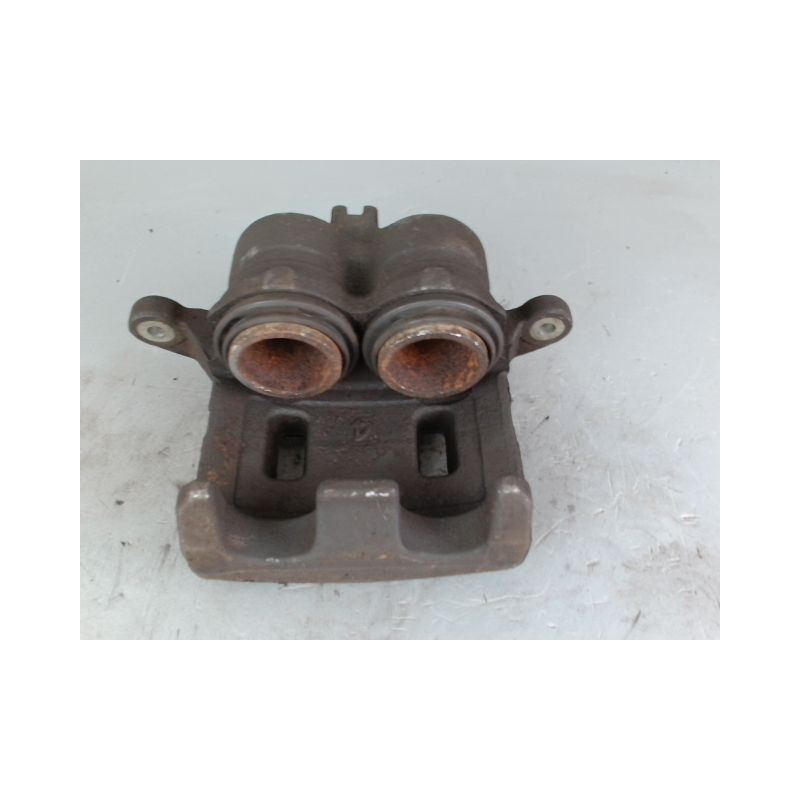 ETRIER DE FREIN AVANT GAUCHE NISSAN QASHQAI 1 PHASE 2  DIESEL