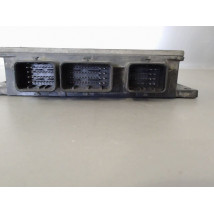 CALCULATEUR MOTEUR RENAULT CLIO