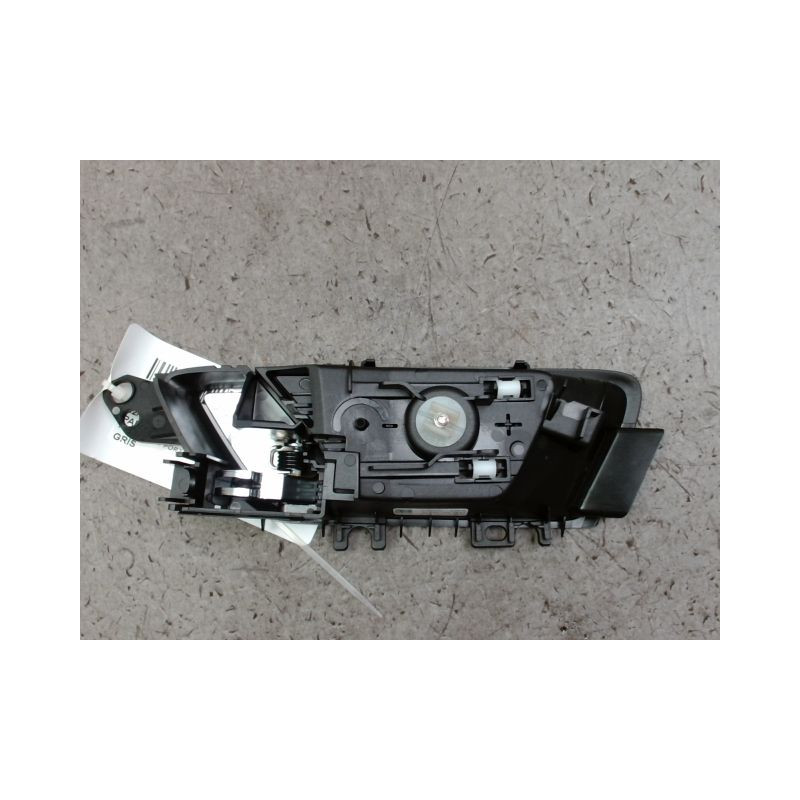 POIGNEE INTERIEURE PORTE ARRIERE DROIT FORD FOCUS
