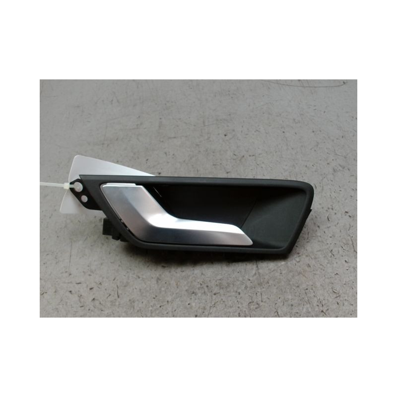 POIGNEE INTERIEURE PORTE ARRIERE GAUCHE FORD FOCUS