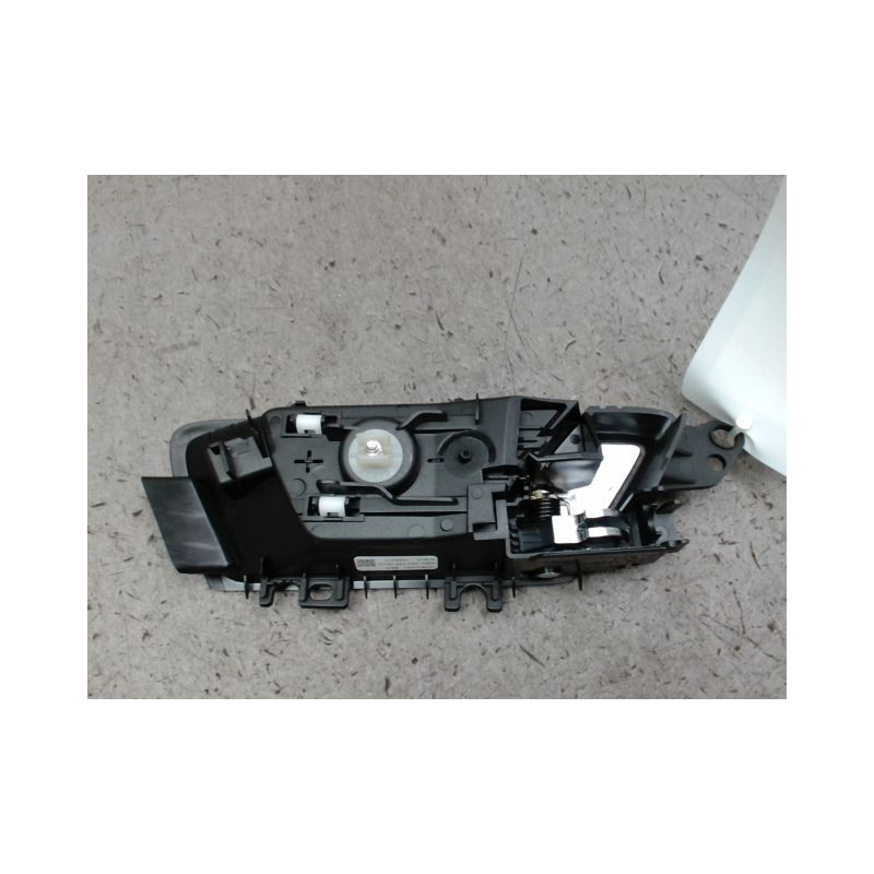 POIGNEE INTERIEURE PORTE ARRIERE GAUCHE FORD FOCUS