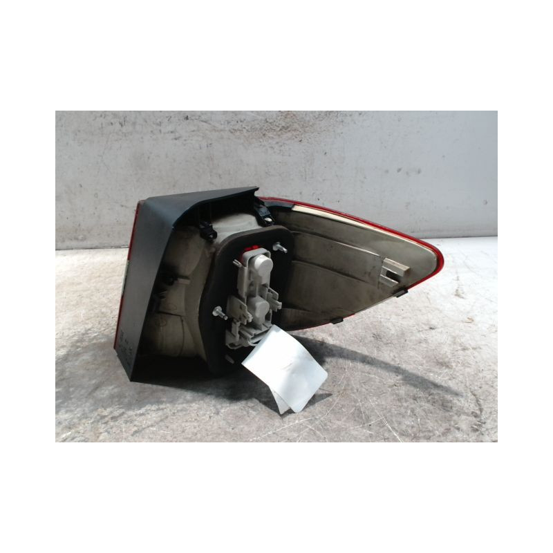 FEU ARRIERE GAUCHE  MERCEDES CLASSE B 2008-