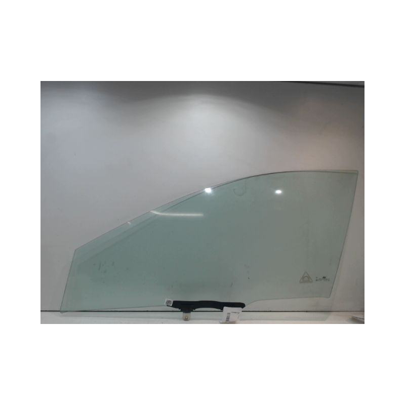 GLACE PORTE AVG HYUNDAI I20
