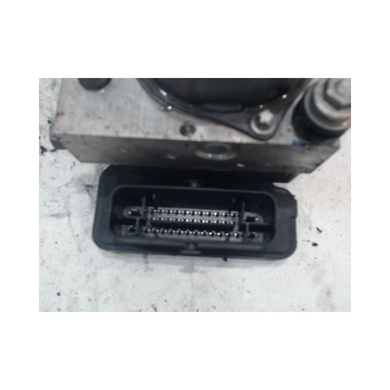 UNITE HYDRAULIQUE ABS RENAULT TWINGO