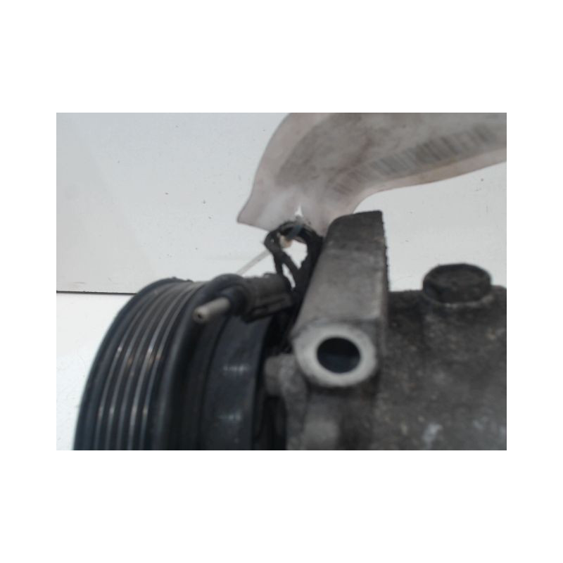 COMPRESSEUR AIR CONDITIONNE RENAULT CLIO