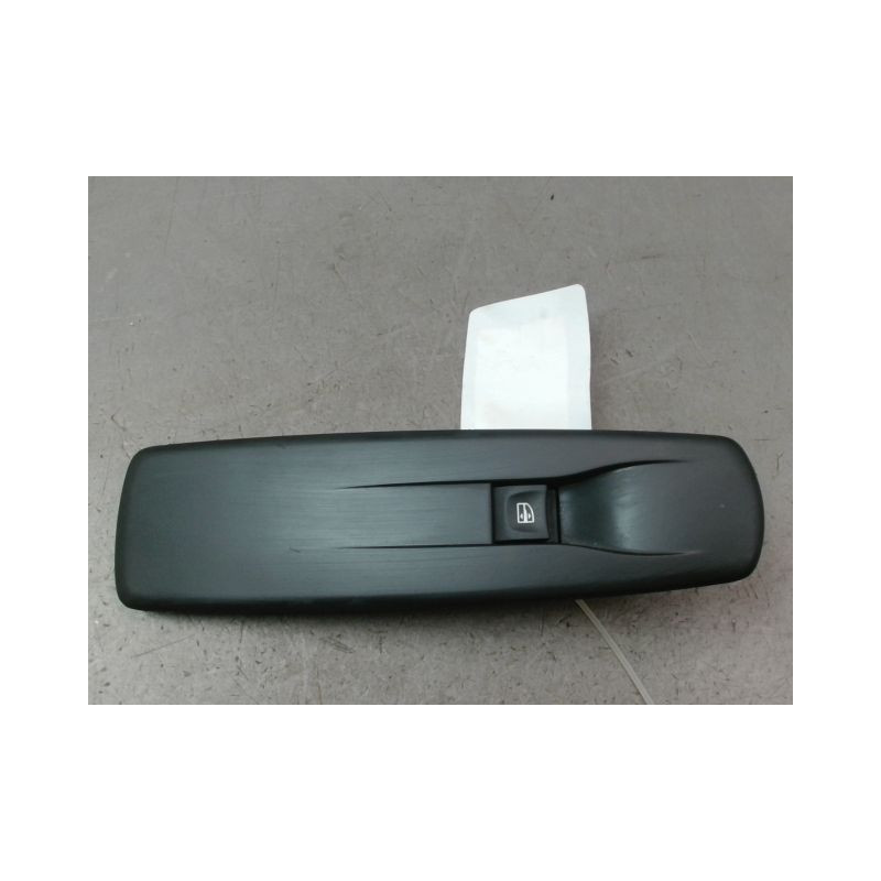 COMMANDE LEVE-GLACE PORTE AVD RENAULT LATITUDE BERL. 2010-...
