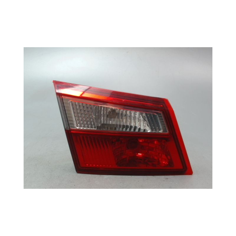FEU ARRIERE INTERIEUR GAUCHE RENAULT LATITUDE BERL. 2010-...