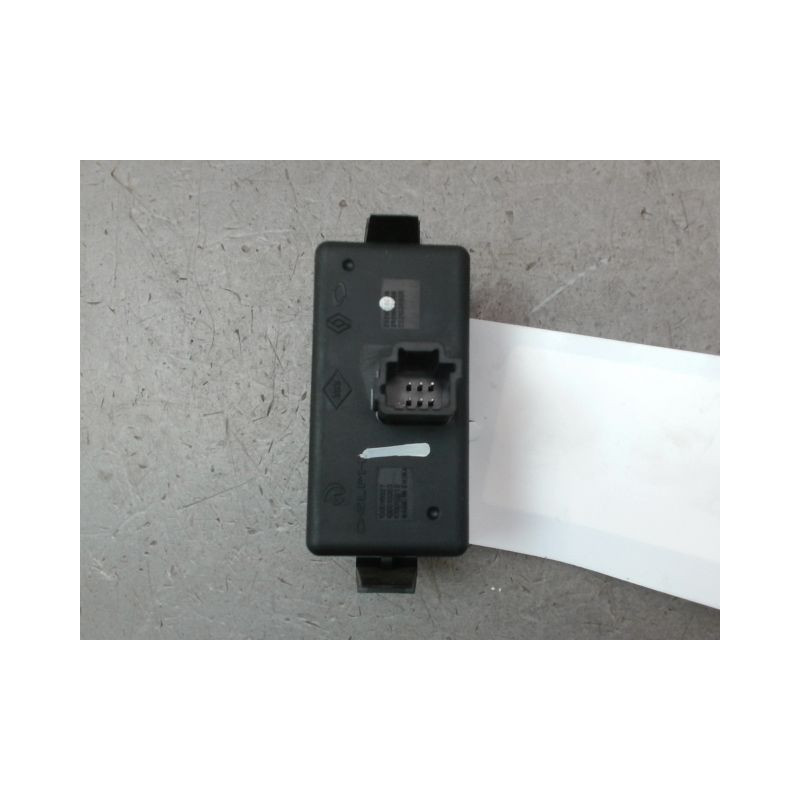 BOUTON DE WARNING RENAULT LATITUDE BERL. 2010-...
