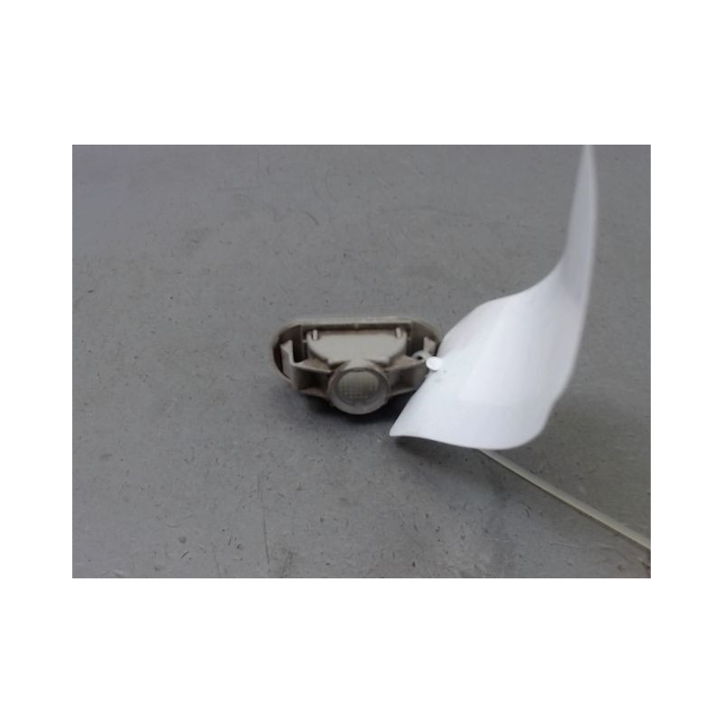 REPETITEUR AILE DROIT NISSAN MICRA III Phase 2 2005-2007