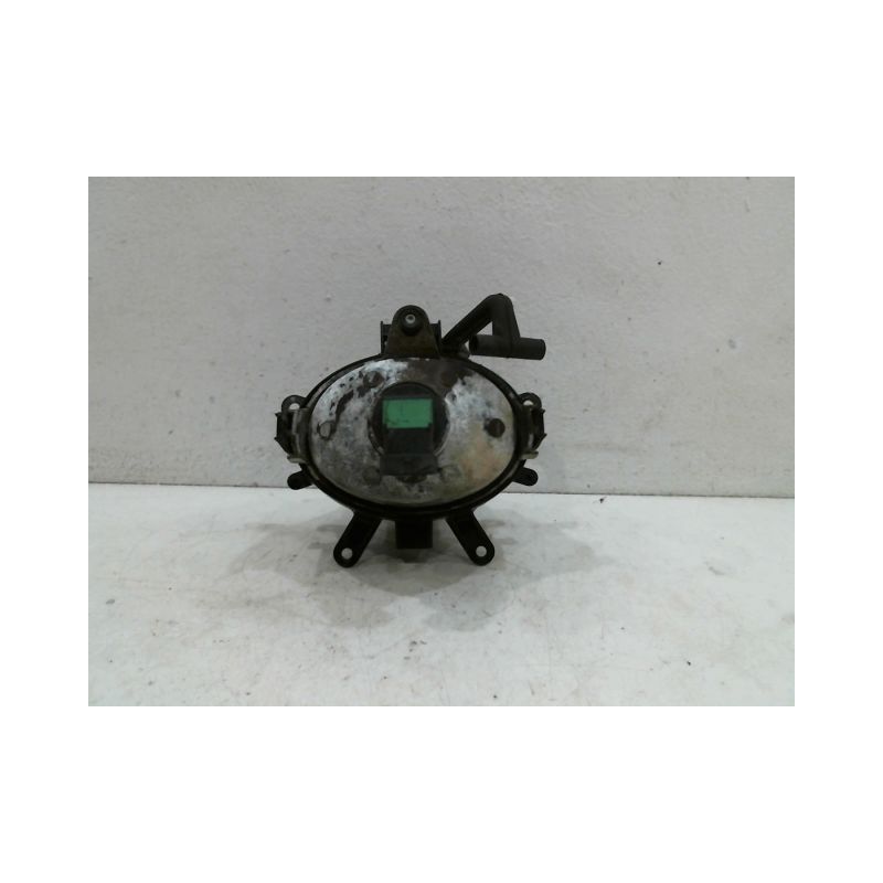 PHARE ANTIBROUILLARD AVANT DROIT B.M.W. SERIE 3