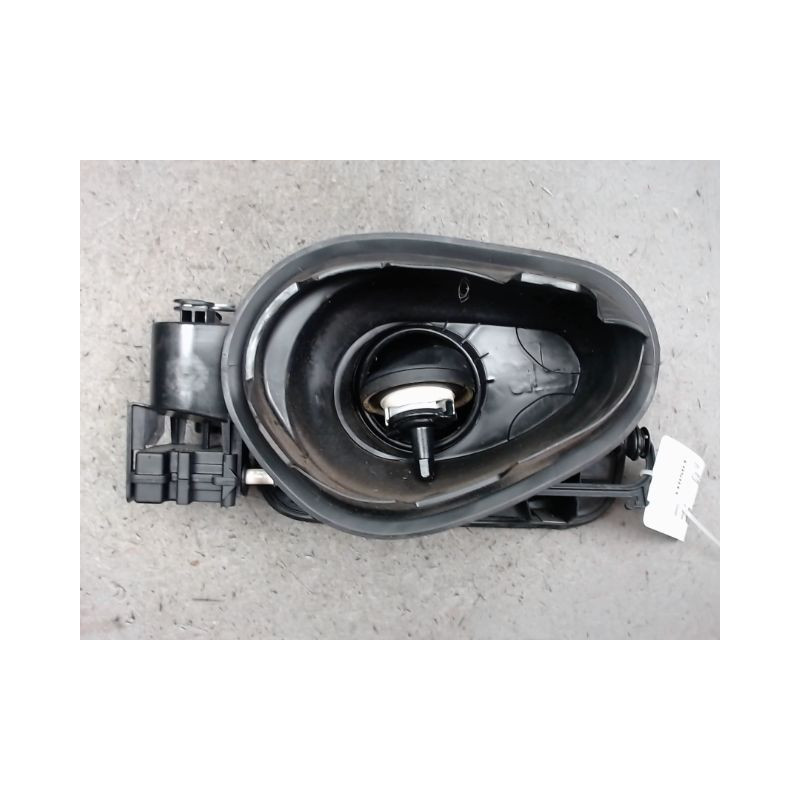 VOLET DE TRAPPE CARBURANT B.M.W. SERIE 4