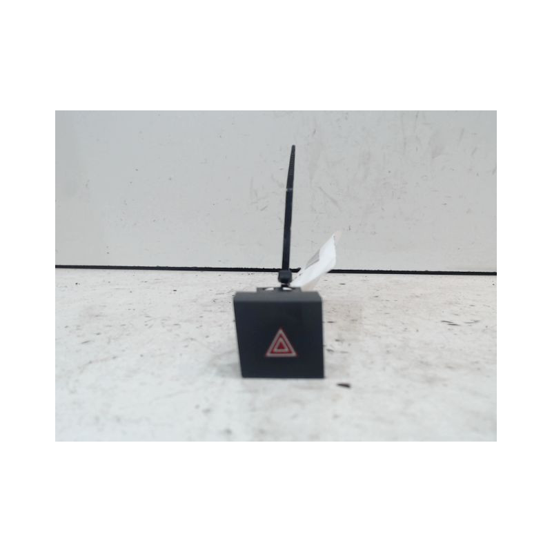 BOUTON DE WARNING PEUGEOT 508