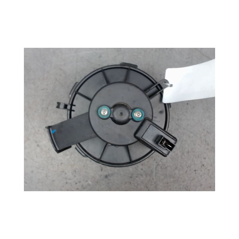 MOTEUR VENTILATEUR CHAUFFAGE PEUGEOT 307