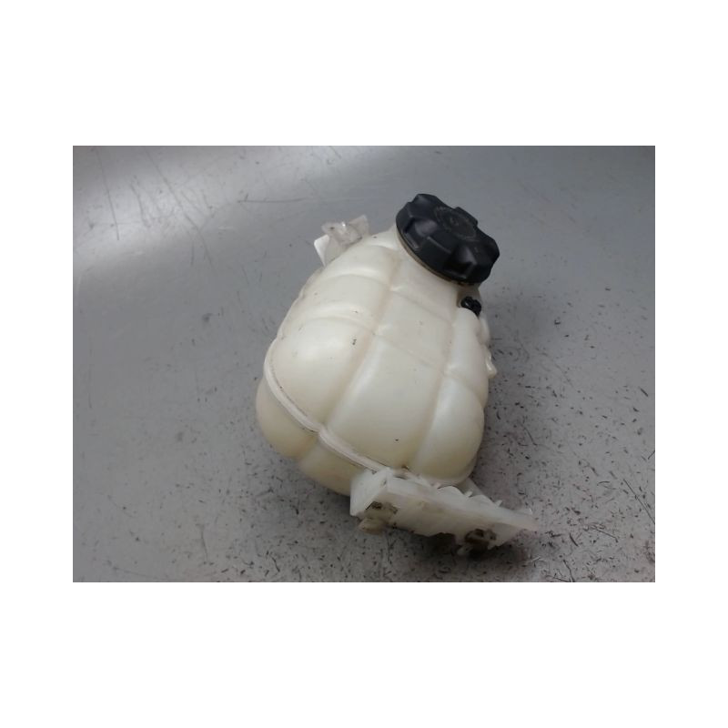 VASE EXPANSION B.M.W. SERIE 4