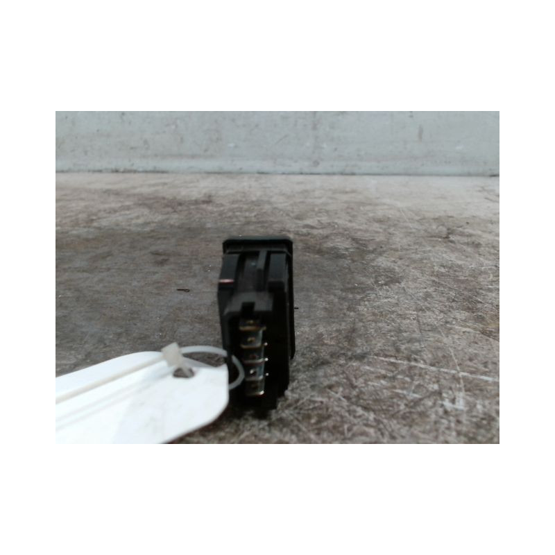 COMMANDE LEVE-GLACE PORTE AVG CITROEN XSARA PICASSO