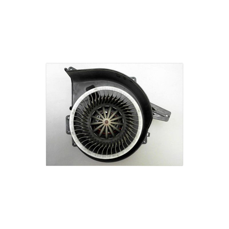 MOTEUR VENTILATEUR CHAUFFAGE VOLKSWAGEN POLO IV 02-05