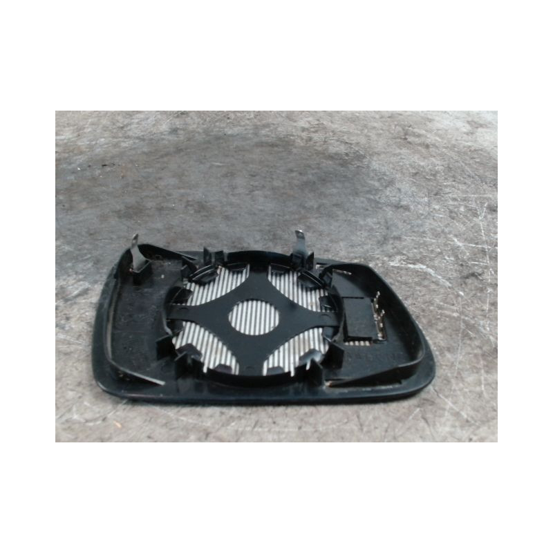 GLACE RETROVISEUR EXT G PEUGEOT 407