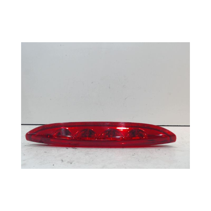 FEUX STOP SUPPLEMENTAIRE PEUGEOT 208