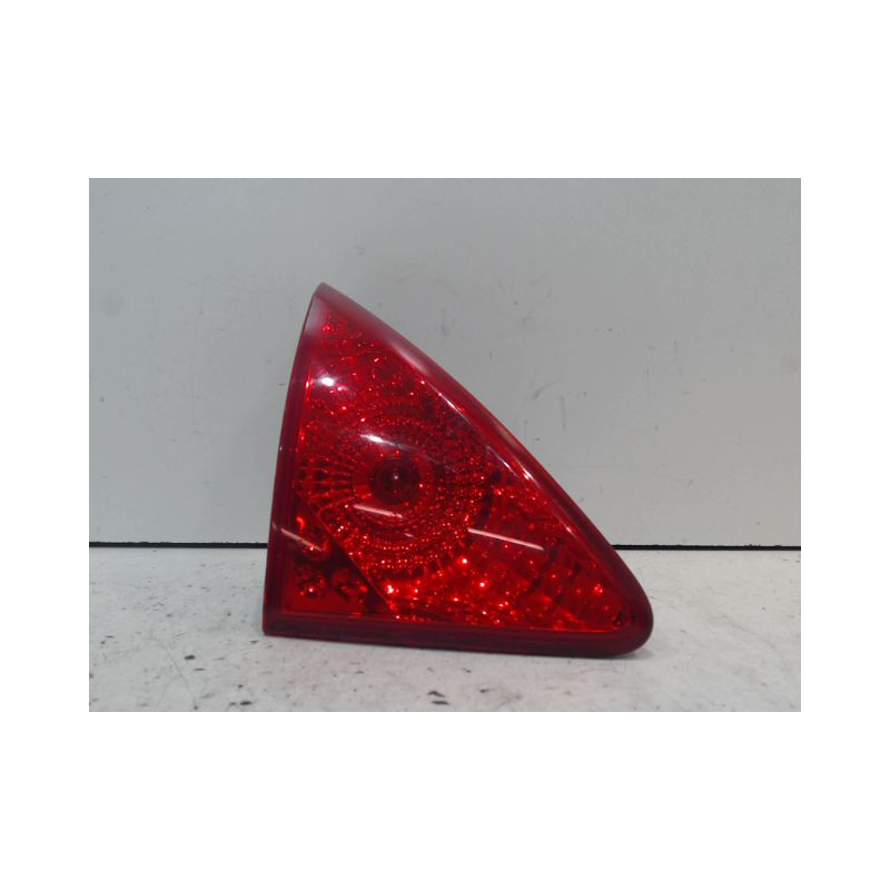 FEU ARRIERE INTERIEUR GAUCHE PEUGEOT 3008