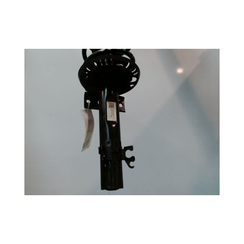 AMORTISSEUR AVANT DROIT VOLKSWAGEN POLO 2005-