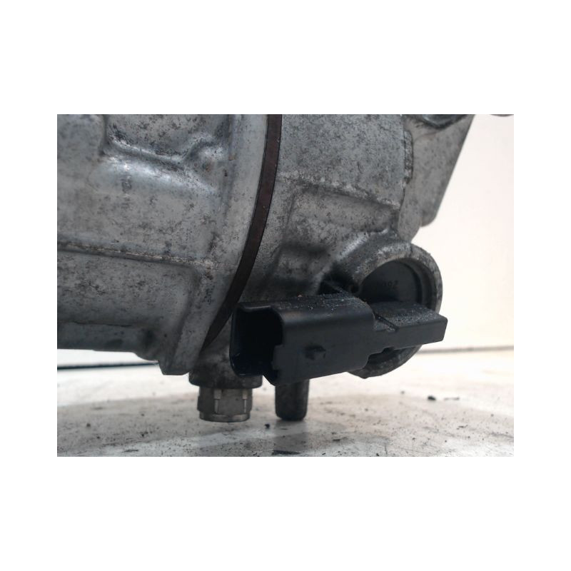 COMPRESSEUR AIR CONDITIONNE PEUGEOT 208
