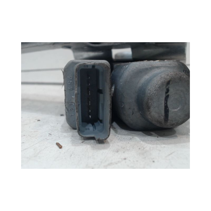 MECANISME+MOTEUR LEVE-GLACE ARRIERE DROIT CITROEN C4