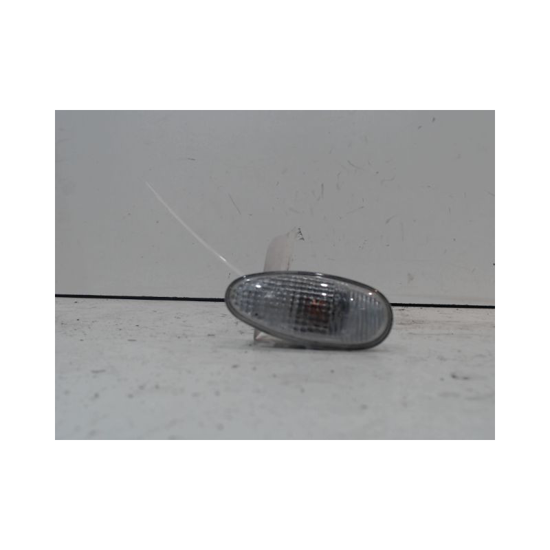 REPETITEUR AILE DROIT CITROEN C-ZERO