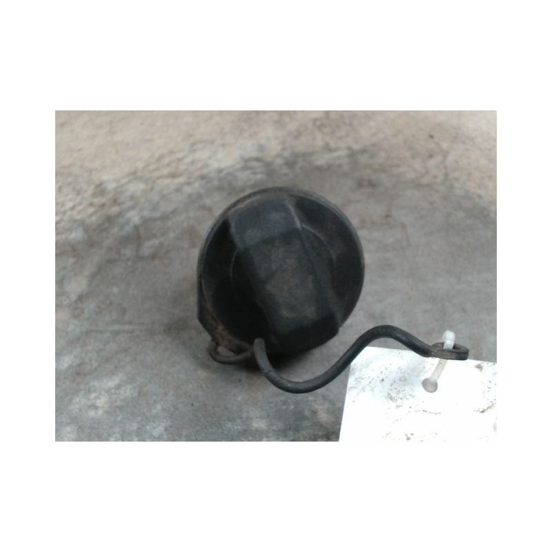 BOUCHON RESERVOIR A CARBURANT VOLKSWAGEN GOLF V PLUS 2005-