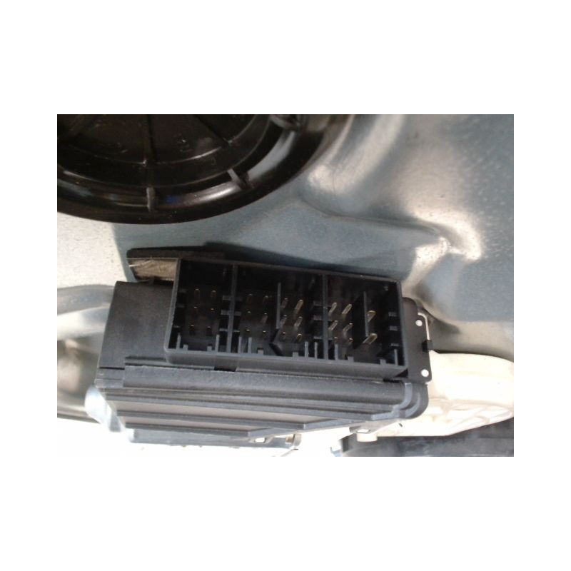 MECANISME+MOTEUR LEVE-GLACE AVANT DROIT SEAT IBIZA III Phase 1 (6L) 2002-2006