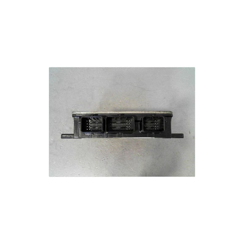 CALCULATEUR MOTEUR RENAULT SCENIC II PH1 02-06