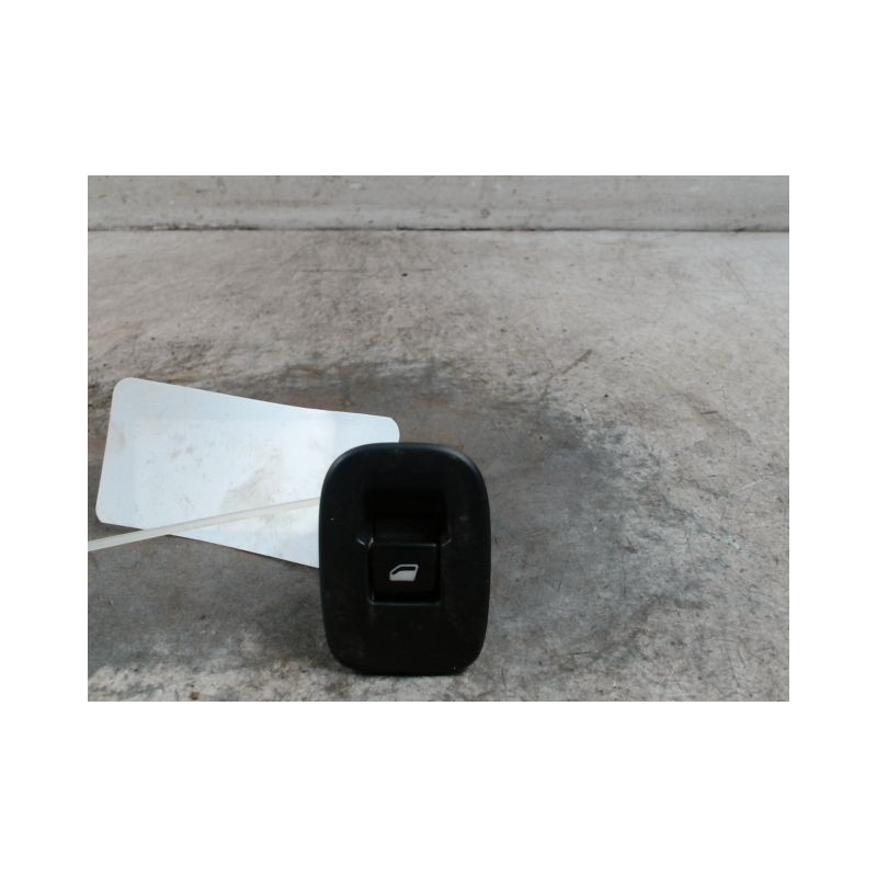 COMMANDE LEVE-GLACE PORTE ARD PEUGEOT 208