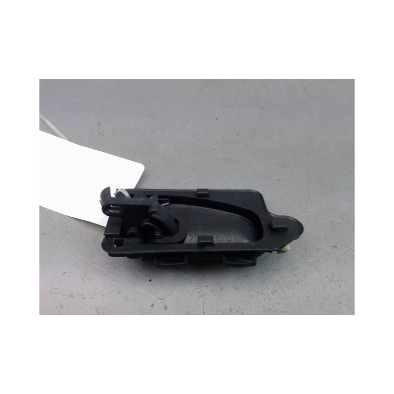 POIGNEE INTERIEURE PORTE ARRIERE DROIT CITROEN SAXO Phase 1 1996-1999