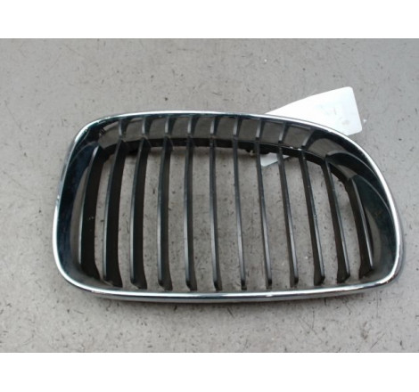 GRILLE CALANDRE D