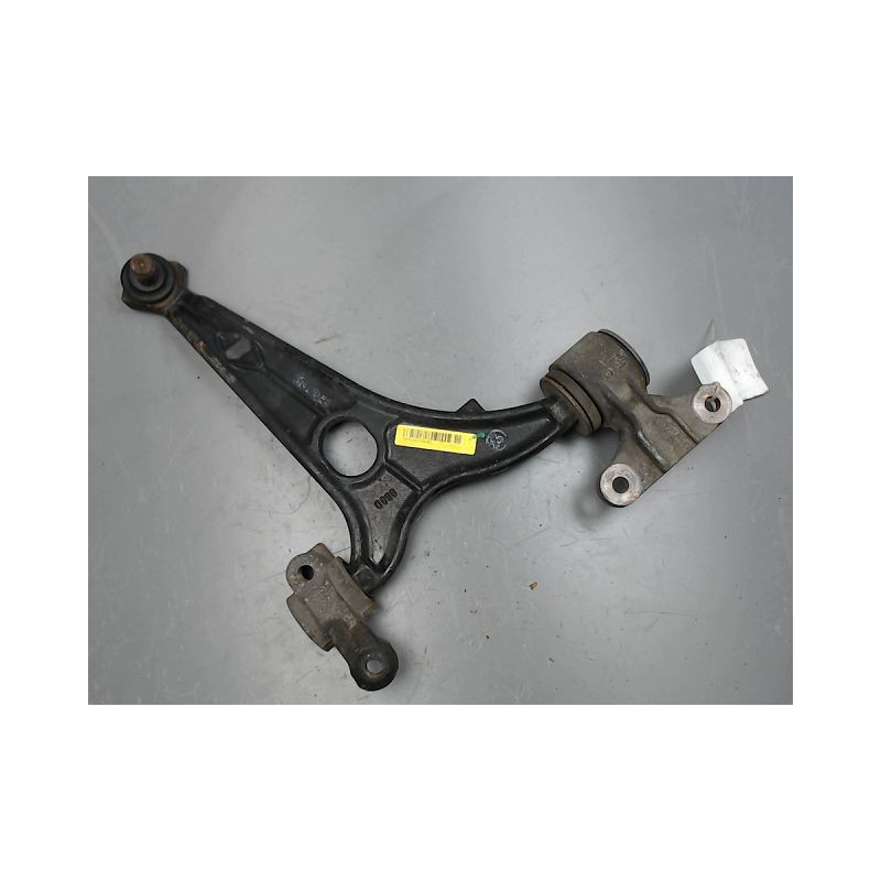 TRIANGLE INFERIEUR AVANT DROIT CITROEN C8