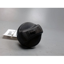 BOUCHON RESERVOIR A CARBURANT B.M.W. SERIE 3