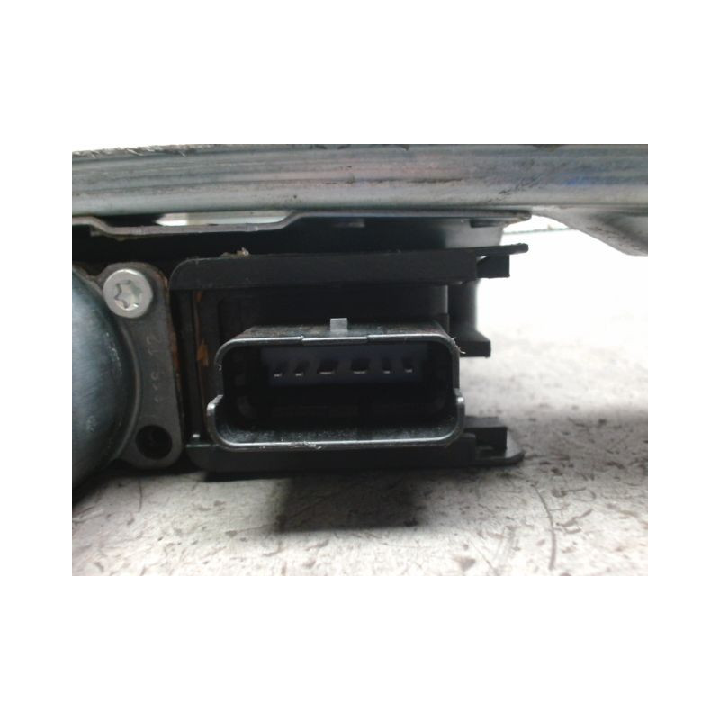 MECANISME+MOTEUR LEVE-GLACE ARRIERE DROIT CITROEN C5 2008-