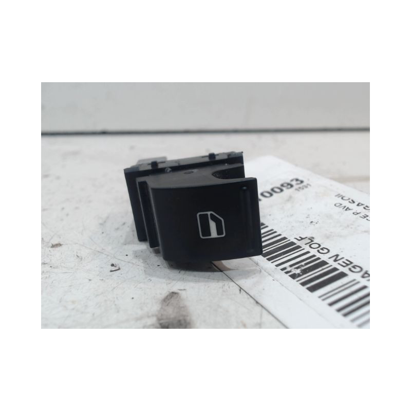 COMMANDE LEVE-GLACE PORTE AVD VOLKSWAGEN GOLF