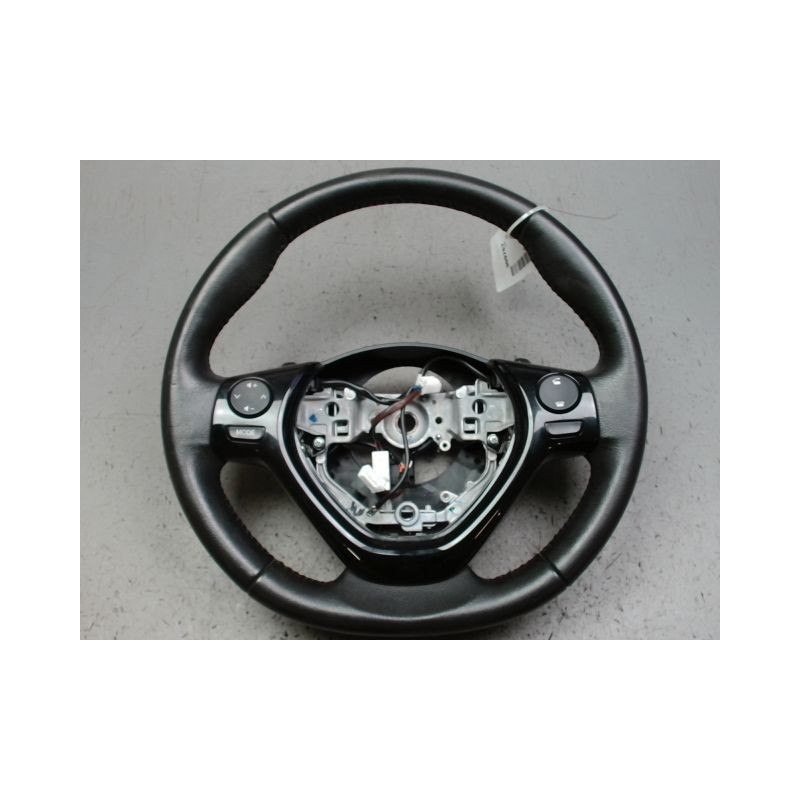 VOLANT DE DIRECTION PEUGEOT 108