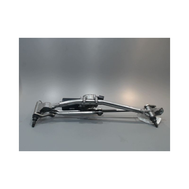 MOTEUR ESSUIE-GLACE AVANT B.M.W. SERIE 3