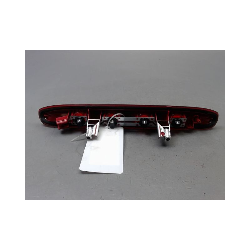 FEUX STOP SUPPLEMENTAIRE PEUGEOT 208 Phase 1 2012-...